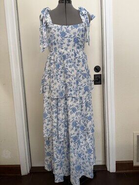 AUGUST SKY Blue Floral Tiered Midi Dress